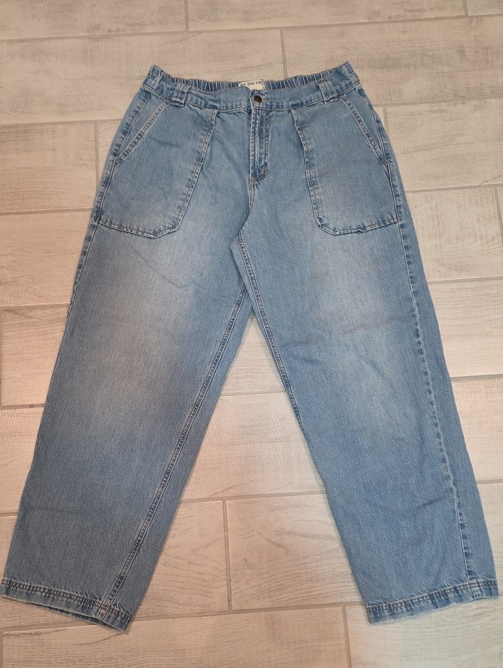 We The Free Wide Leg Baggy Women's Size Medium Light Wash